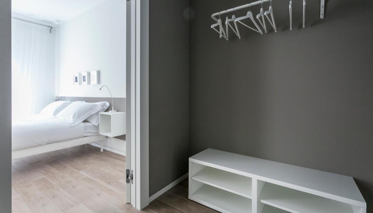 Italianway-Poma Apartment มิลาน ภายนอก รูปภาพ