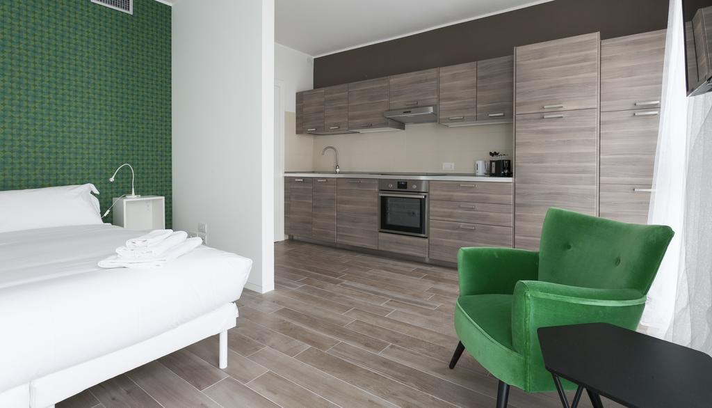 Italianway-Poma Apartment มิลาน ภายนอก รูปภาพ