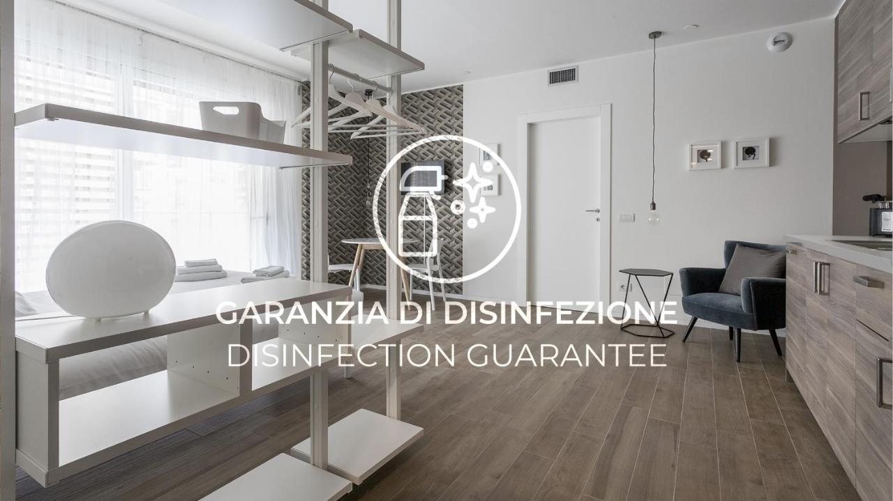 Italianway-Poma Apartment มิลาน ภายนอก รูปภาพ